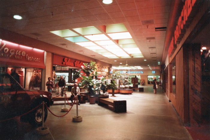 Marquette Mall - From Marquette Mall Memories Facebook (newer photo)